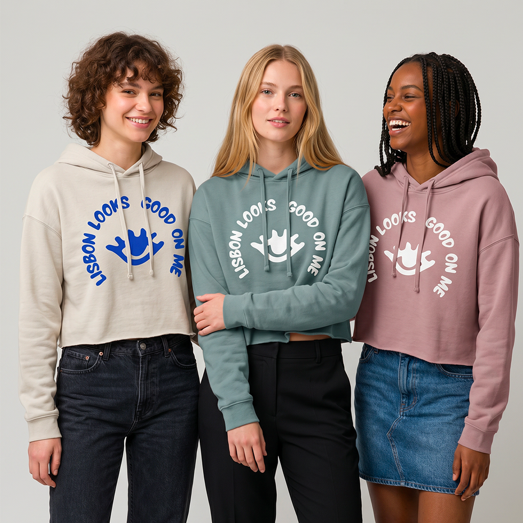 Lisbon Looks good on me - Women’s Cropped Hooded Sweatshirt